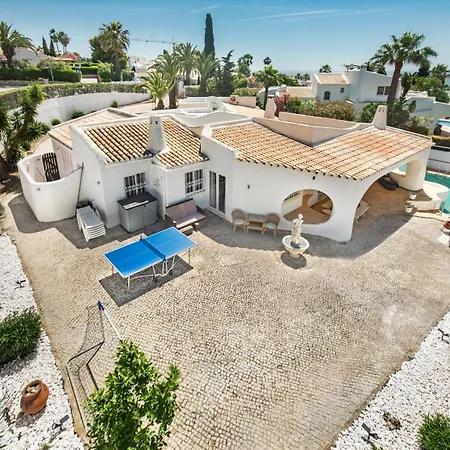 The House By Algarve Holidays 빌라 알부페이라