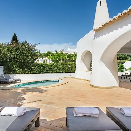 The House By Algarve Holidays 빌라 알부페이라