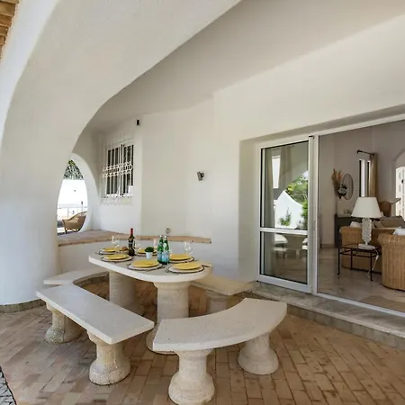 빌라 The House By Algarve Holidays 알부페이라