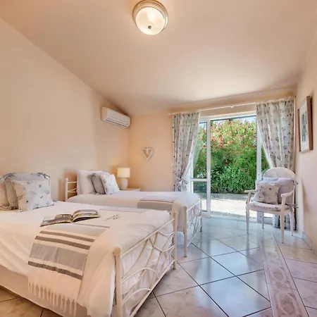 The House By Algarve Holidays 빌라 알부페이라