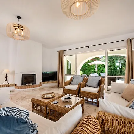 The House By Algarve Holidays 빌라